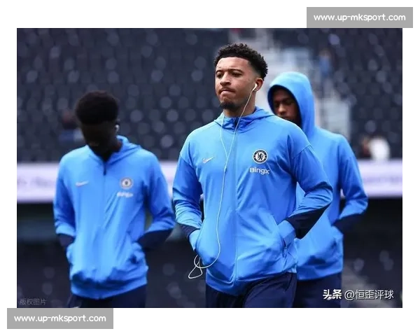 曼联急售桑乔！那不勒斯、米兰、维拉加入争夺，高薪成最大障碍