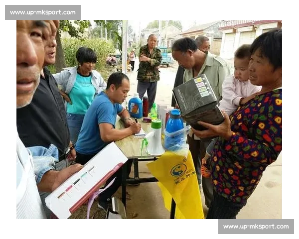 图赫尔更衣室暖心一幕：欧青赛夺冠后拥抱每位球员彰显领袖魅力