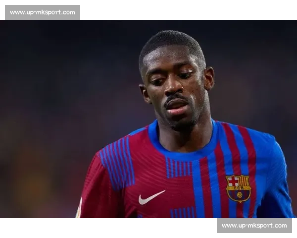 恩怨局秒变温情时刻！登贝莱追星梅西，媒体炒作翻车现场