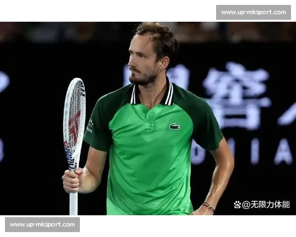 美网风云:斯瓦泰克炮轰用球争议,梅德韦杰夫里程碑,佩古拉法网爆冷,温网外卡揭晓