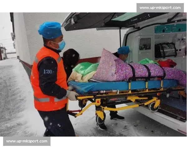 队长别哭！洪水中的生命守护者与雪域高原的护心天使